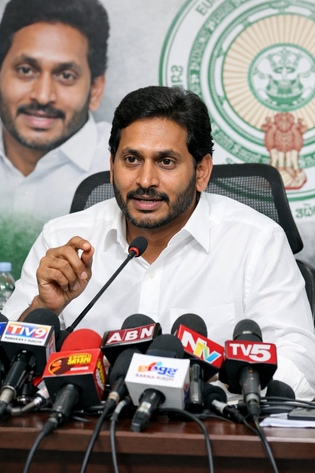 లోకేష్‌పై జగన్ విమర్శలు… ప్రజల్లో ఎందుకు నెగటివ్ స్పందన?